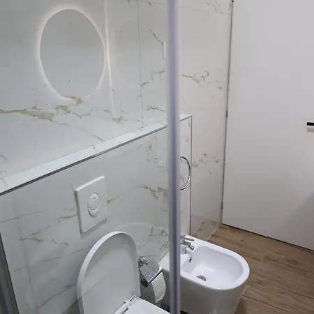 Amel Deluxe Durrës