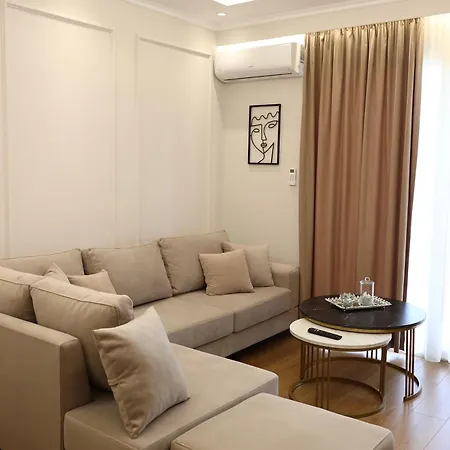 Amel Deluxe Durrës
