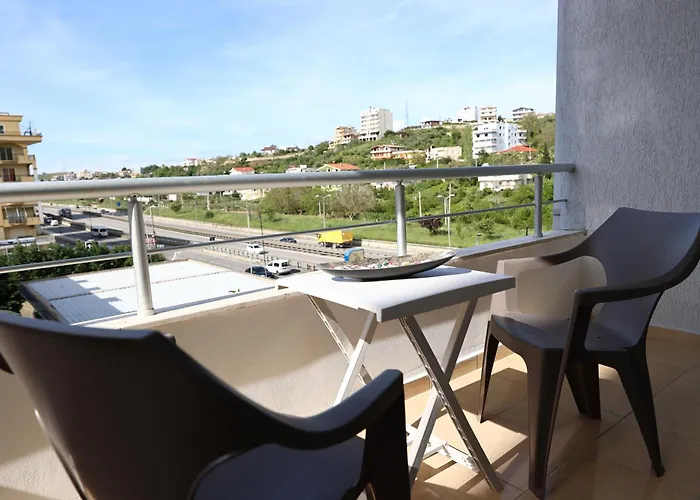 Amel Deluxe Appartement *